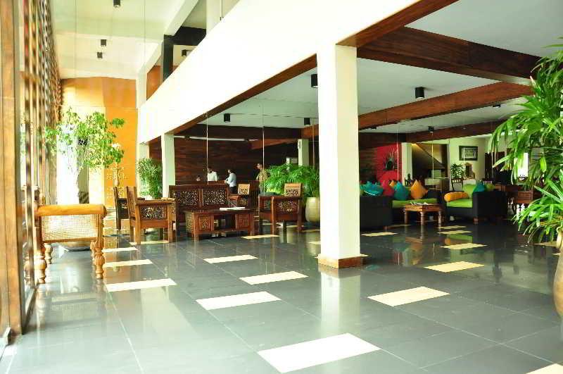 The Sovereign Hotel Colombo Exterior photo